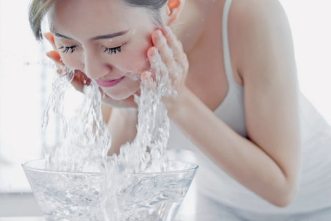 Skin Cleansing 101: Are you washing your face wrong? 